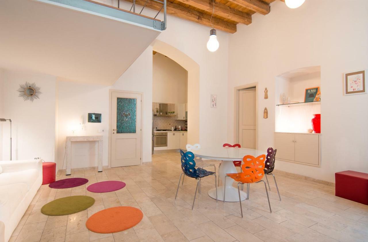 Modern Apartment In Historic Building Cagliari Exterior photo