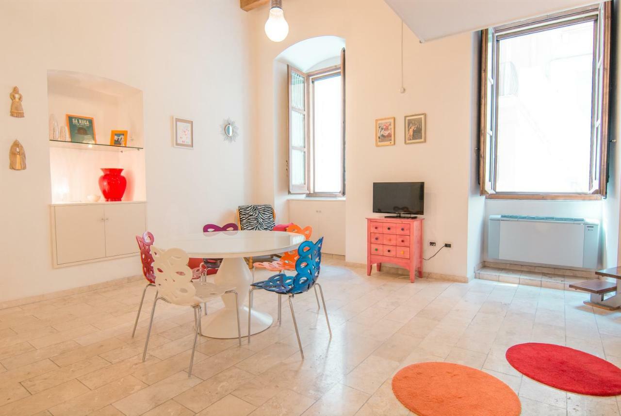 Modern Apartment In Historic Building Cagliari Exterior photo